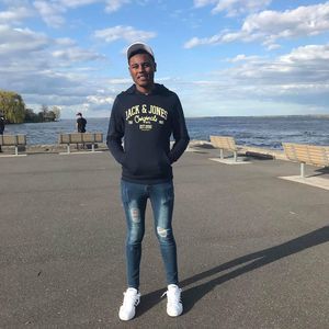 Meet your Posher, Daniel